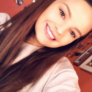 Meet your Posher, Shelby